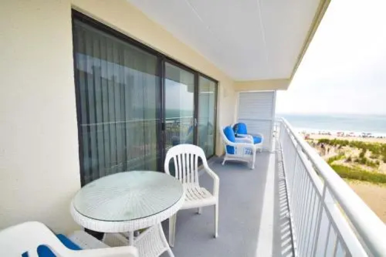 Diamond Beach 403