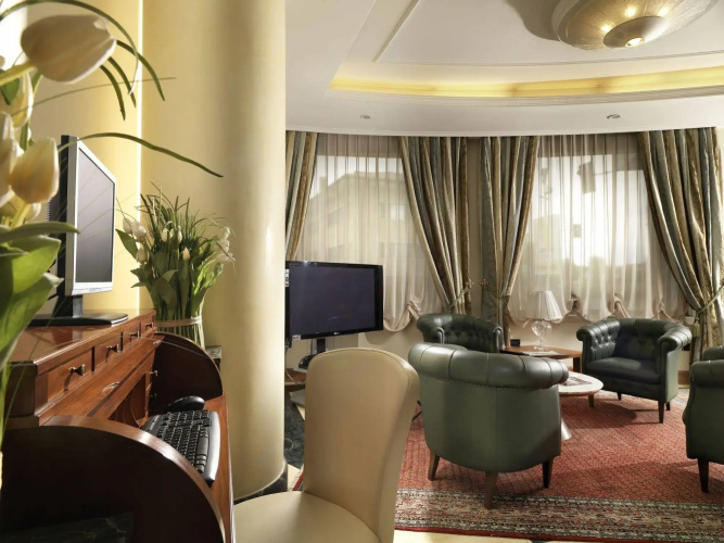 Hotel ARISTON