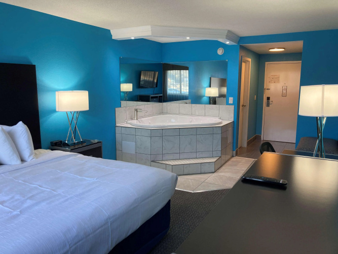 Best Western Plus Reading Inn & Suites photo 7