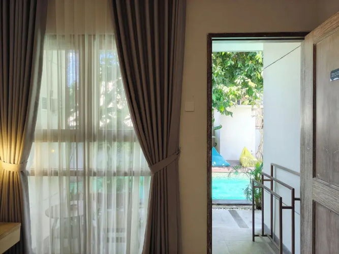 Manuver Surf and Stay Uluwatu Bali