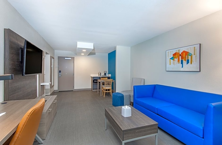 1 Bedroom Double Suite