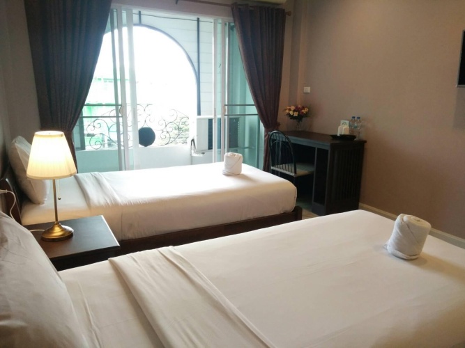 Superior Twin room with balcony