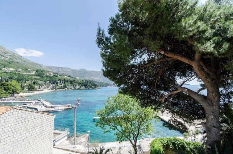 Comfort Double room with balcony and with sea view