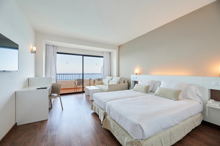 Alua Calas De Mallorca Resort photo 9