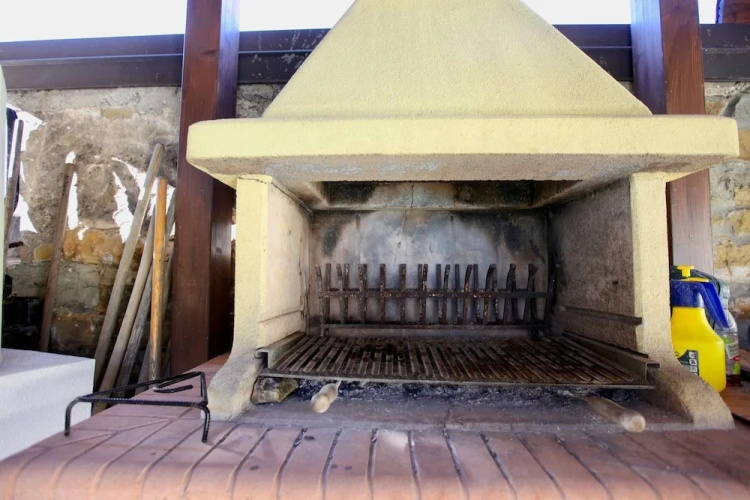 Triestevillas 3min to Beach, Sauna +jacuzzi +bbq