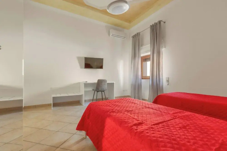 3900 Leccelsa Dimora by Barbarhouse