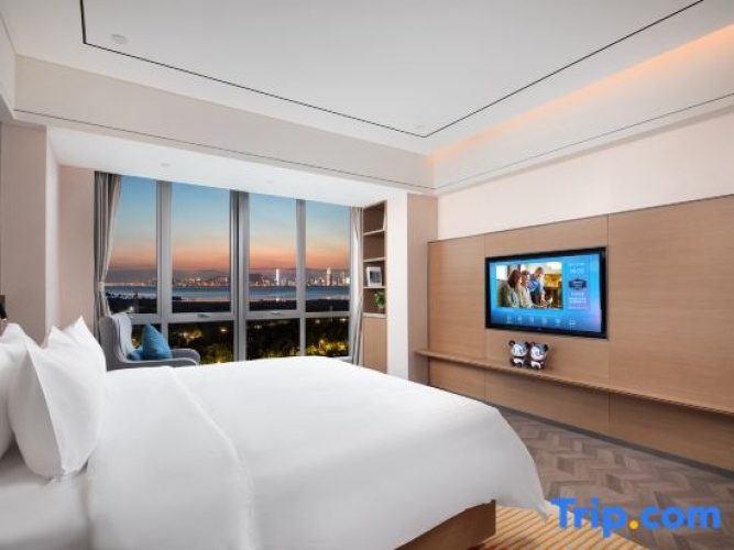 1 Bedroom Deluxe Double Suite with sea view
