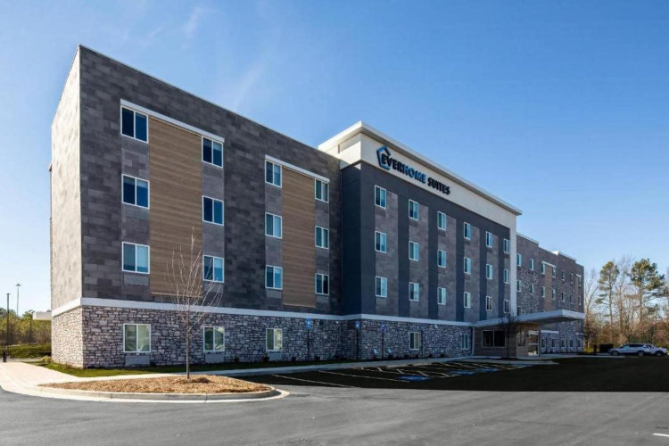 Everhome Suites Denver Airport