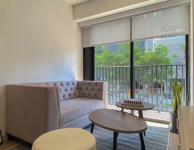 2 Bedrooms Luxury Apartment with balcony