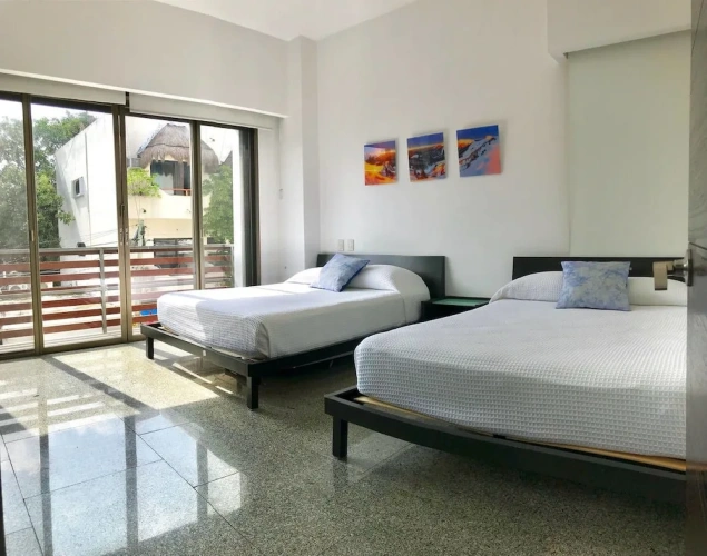 2 Bedrooms Apartment
