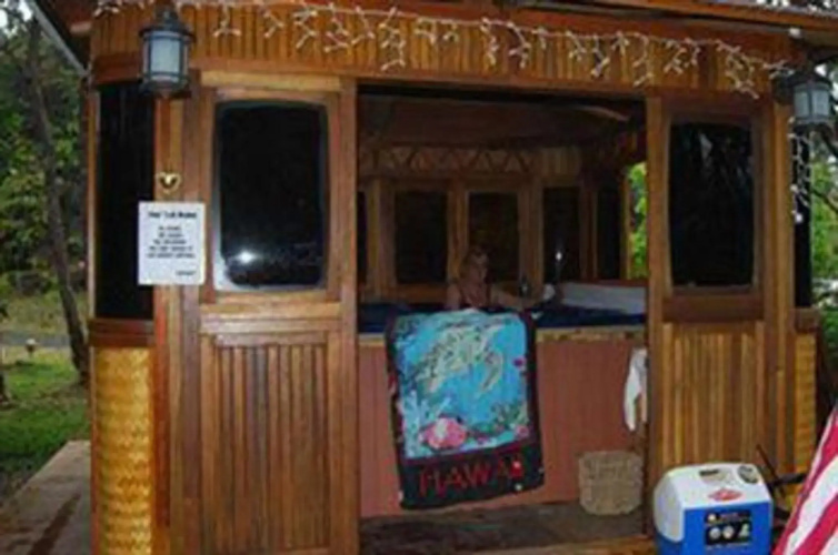 The Artist Cottage - Bed And Breakfast