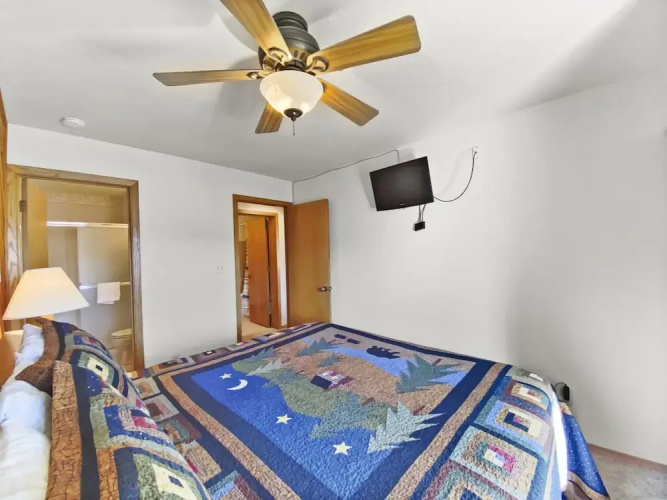 Cimarron 402 2 Bedroom Condo by RedAwning