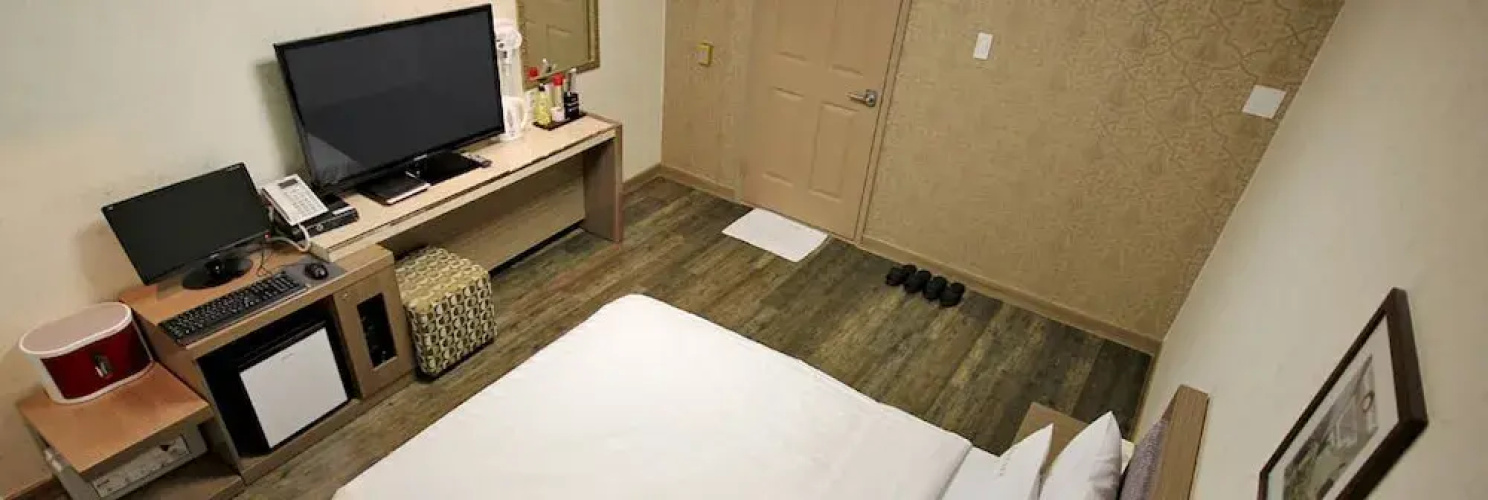 Chuncheon Central Hotel