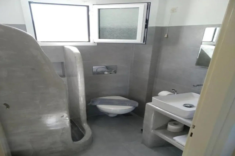 Aeolos Apartments