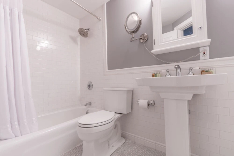 Lovely 2BR in South End by Sonder