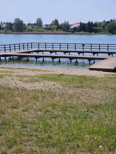 Domek na jeziorem