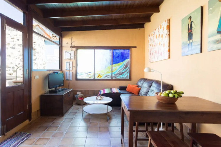 Casa Rural Tile