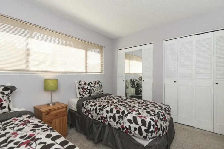 2BR Fabulous Palm Desert Condo by RedAwning