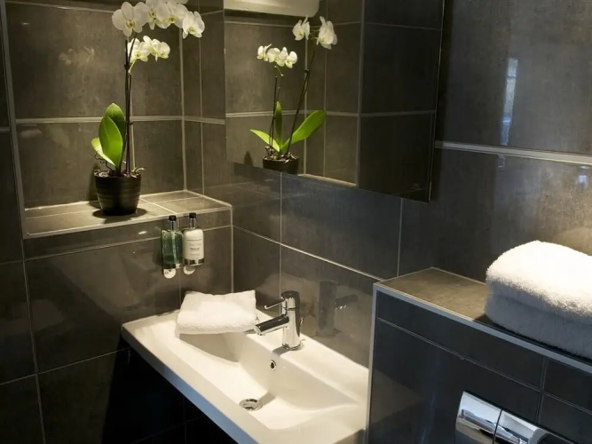 Wild Garlic Rooms