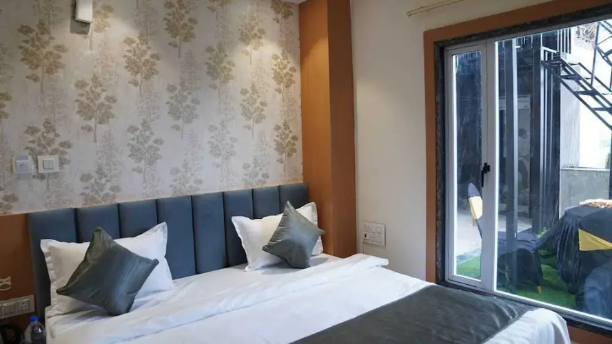 Hotel Ashoka legacy