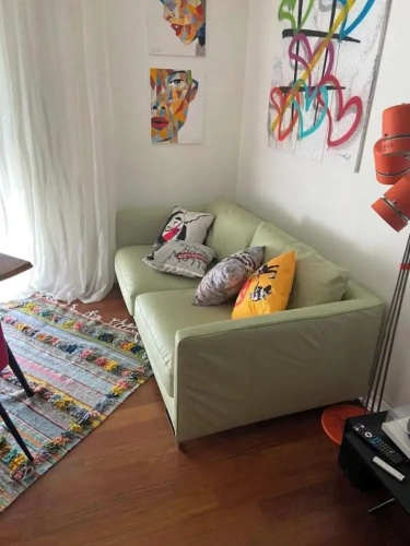 2 Bedrooms Apartment with balcony and with courtyard view