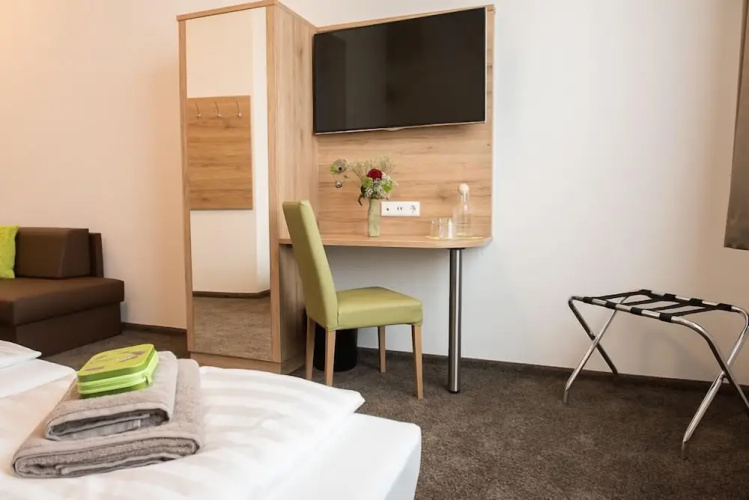 The Outlet Hotel