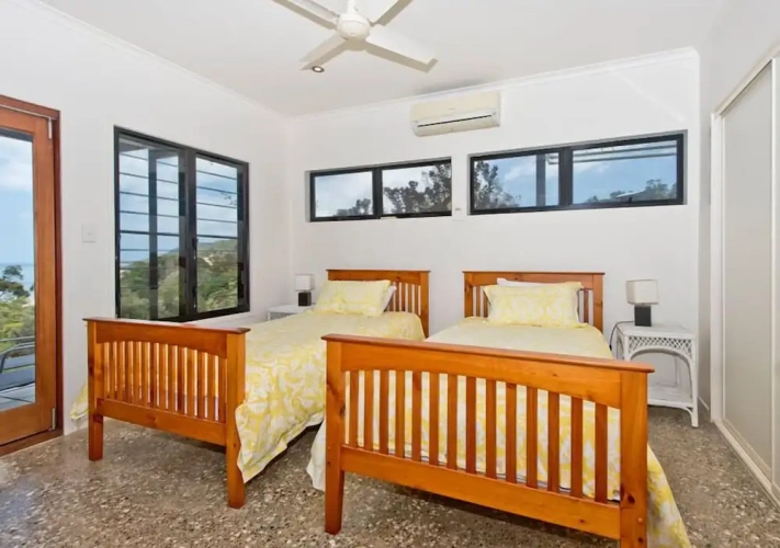 3 Bedrooms Cottage