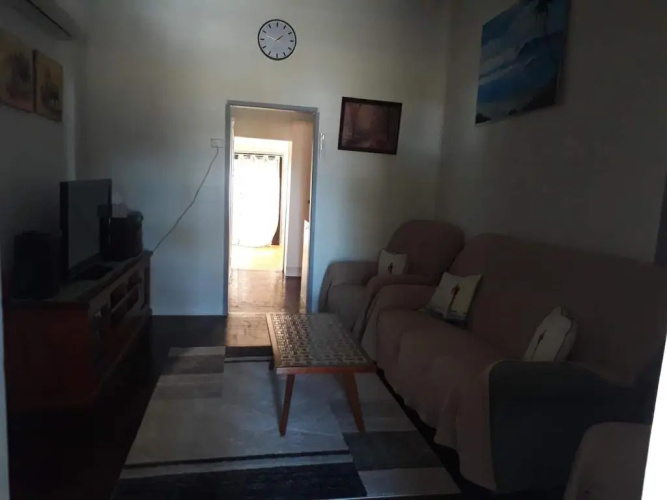 66a farnborough rd