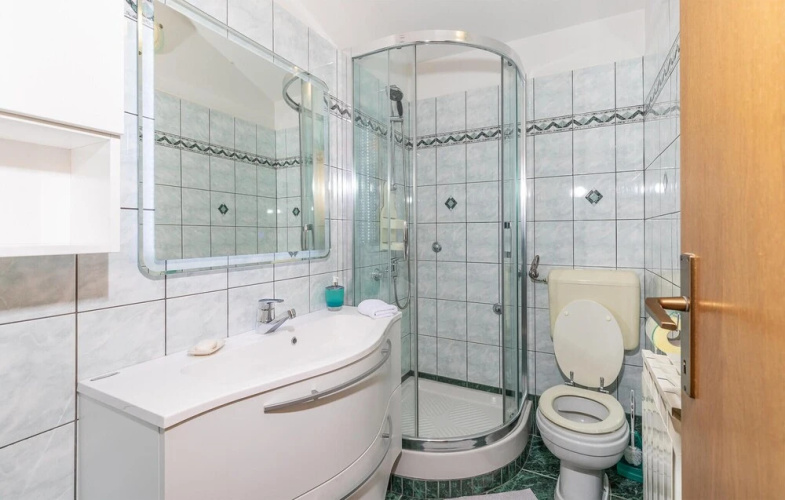 Stunning Apartment in Punat With Wifi and 2 Bedrooms