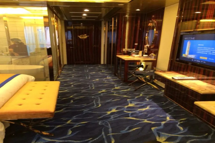 Zhongyang Goldnugget Hotel