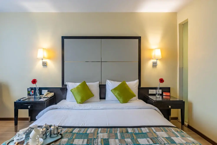 Standard Club room