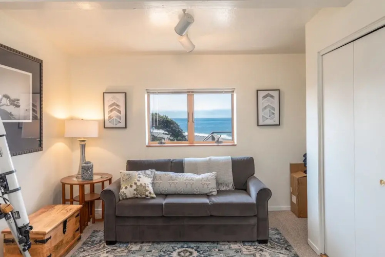 Ocean Bungalow