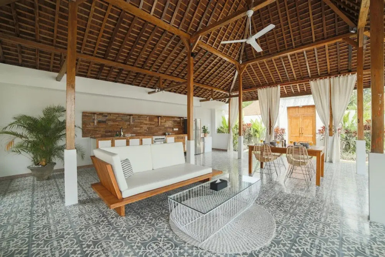Victoria Villa Swiss