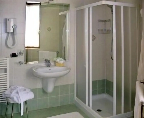Standard Triple room with balcony