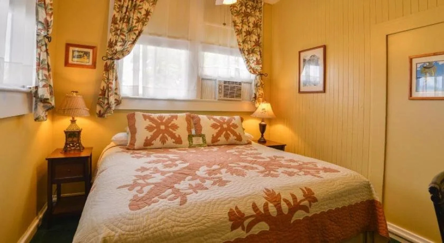 Wailuku Guesthouse