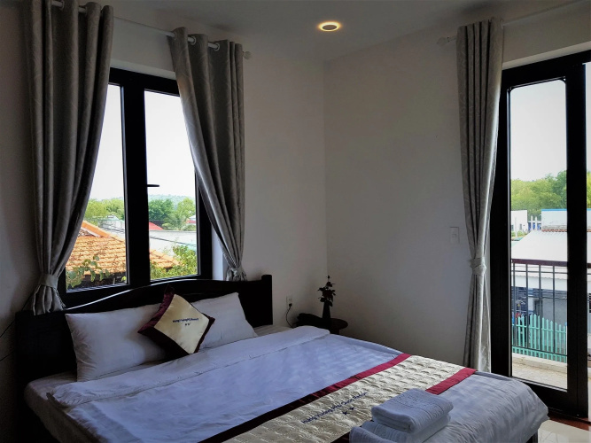 Hung Vuong Resort