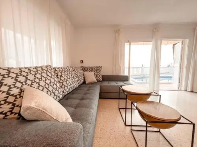 Villa Julia in Callao Salvaje