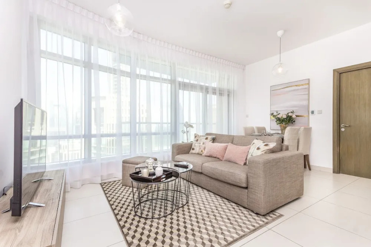 Driven Holiday Homes - Loft East