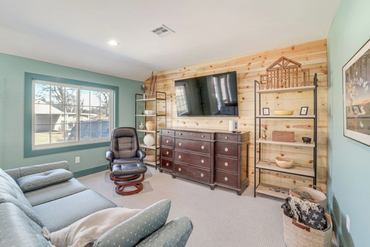 2 Bedrooms Cottage