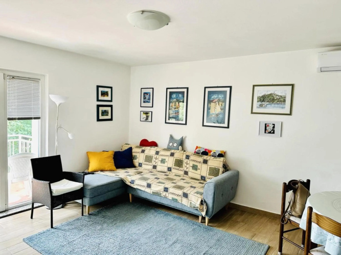 Luxury apartment Ivone