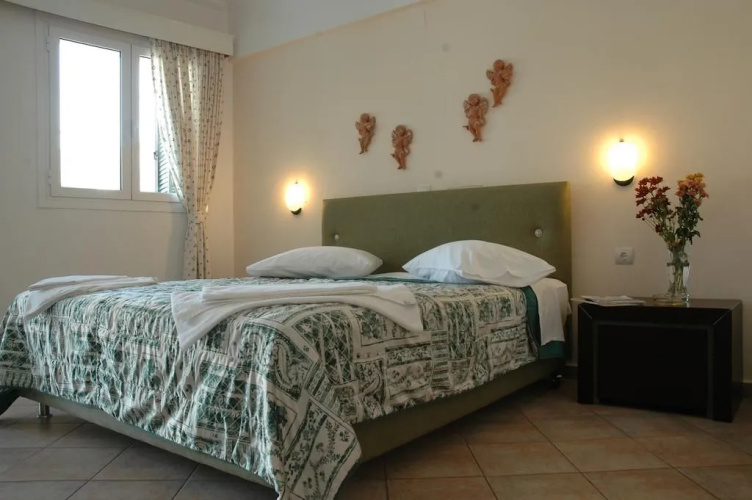 Santa Maura Apartments