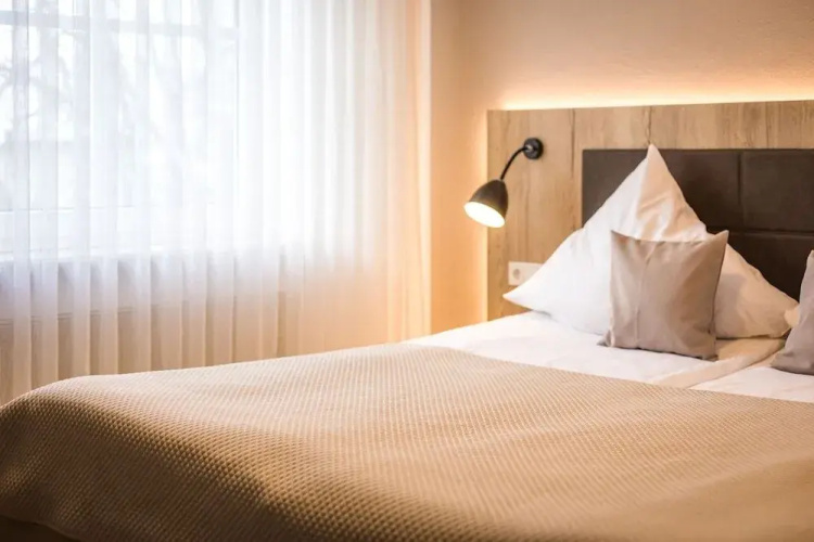 Hotel Und Weinstube Lehn
