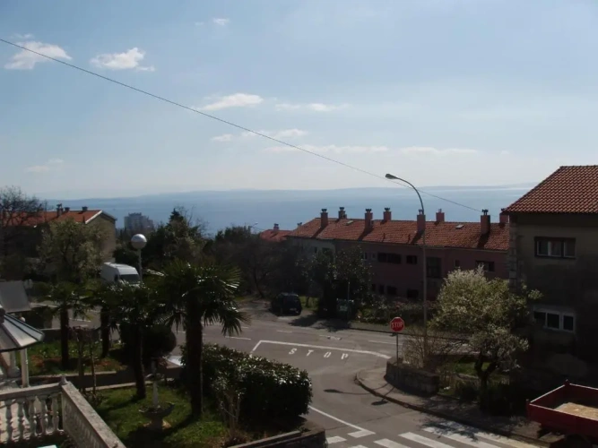 2 Bedrooms Apartment with balcony and with sea view