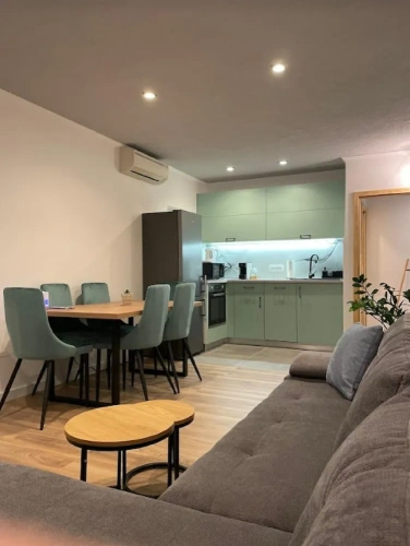 1 Bedroom Apartment with balcony
