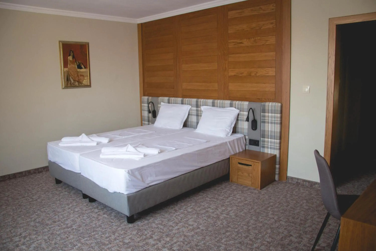 Prince Cyril Hotel