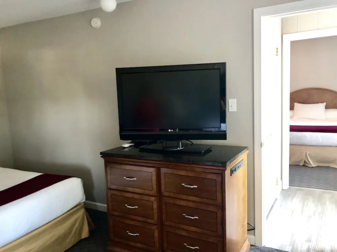 Inn on the Hill