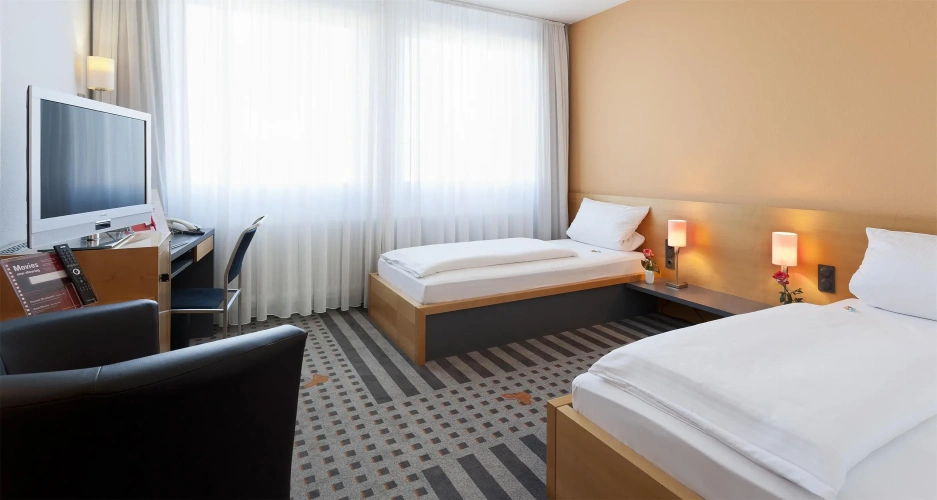Business Quadruple room