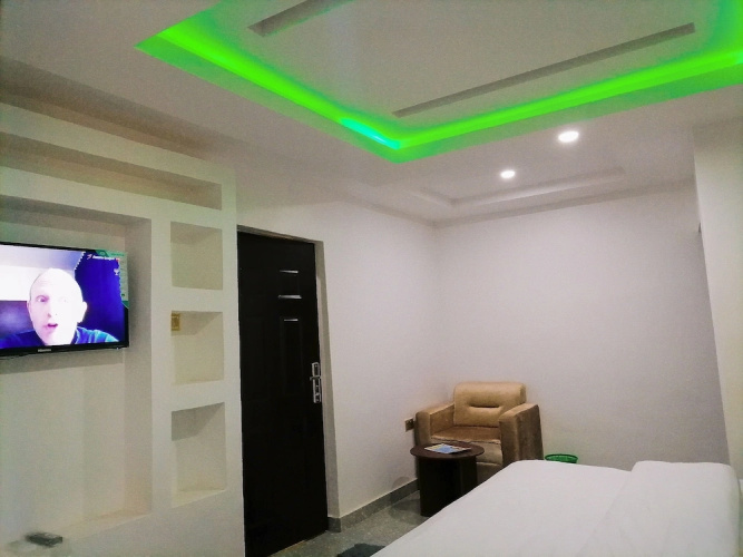 Big Ocean Inn