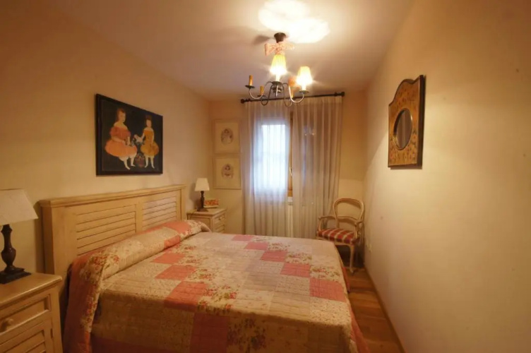 LH Apartamento Sayo VIII