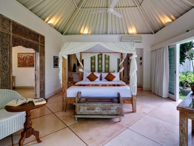 3 Bedrooms Villa